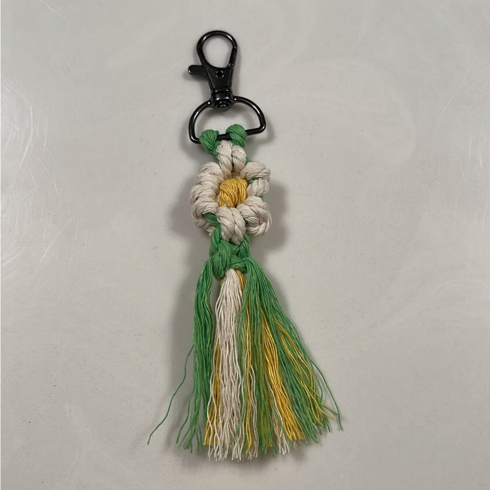 Macrame Daisy Chain Keychain